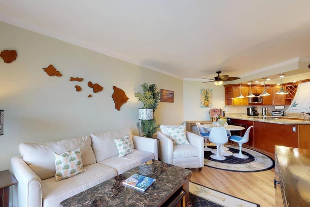 Oceanfront Penthouse With Amazing Views At Kauhale Makai Lejlighed Kihei Eksteriør billede