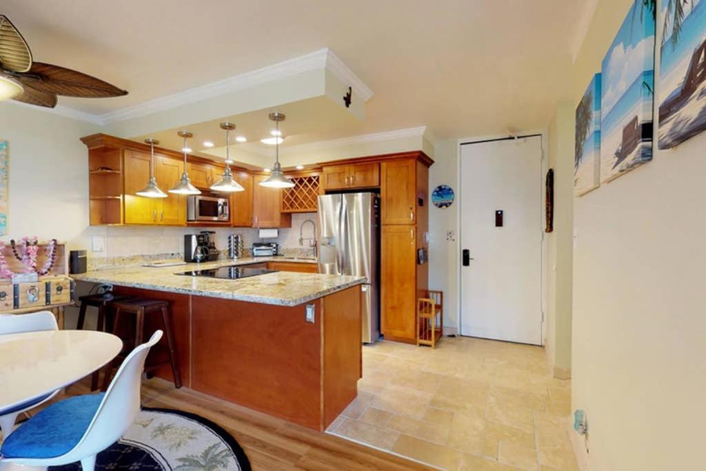 Oceanfront Penthouse With Amazing Views At Kauhale Makai Lejlighed Kihei Eksteriør billede